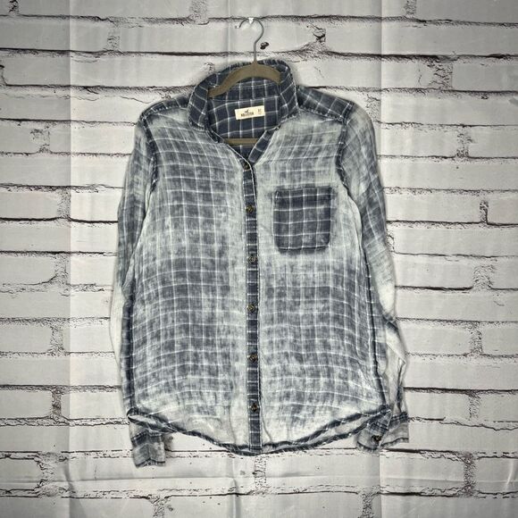 Hollister Gray Plaid Button Down Shirt SZ XS Fitted Collared Distressed Pocket - Picture 1 of 15
